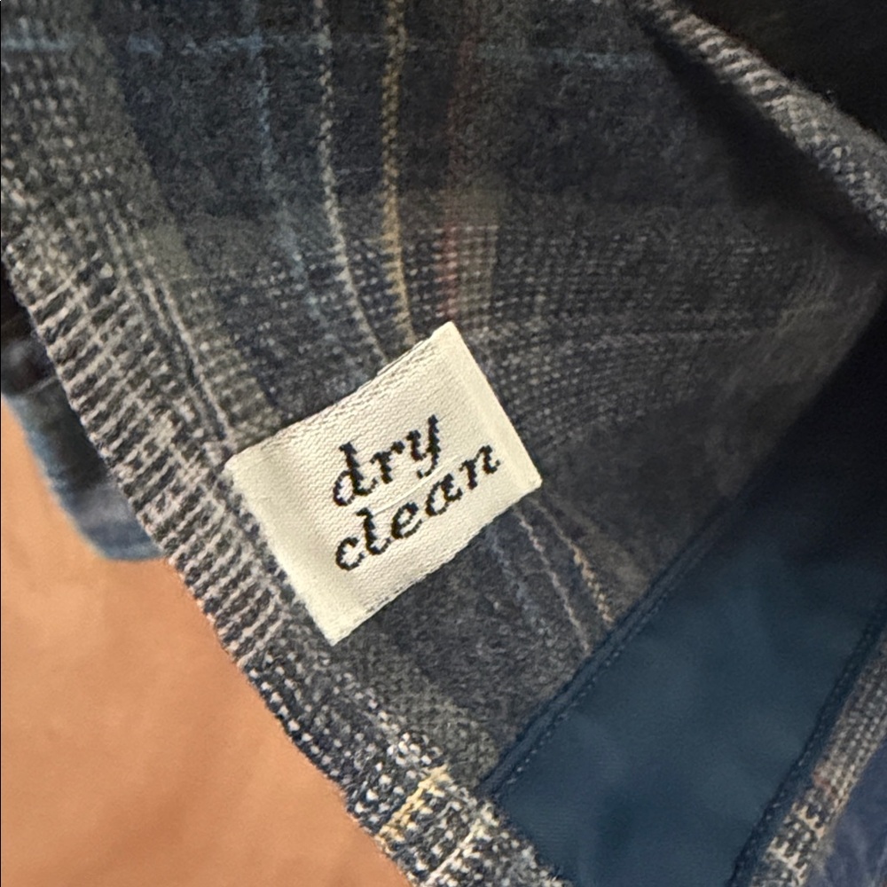 Vintage! Pendleton Woolen Mills Navy and Gray Shirt quality vintage pure wool - Picture 7 of 7